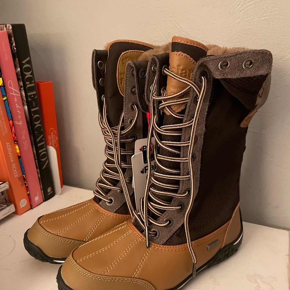 NWT PAJAR Canada Womens Winter Boots Size: 7-7.5 or 38